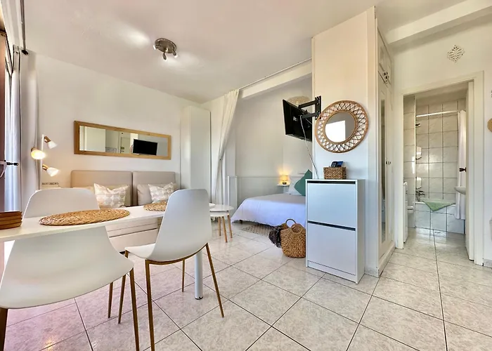 Gloria Views Valle Luz