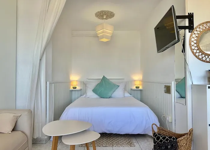 Gloria Views Valle Luz